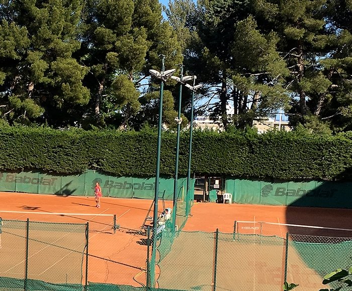 tennis-cort